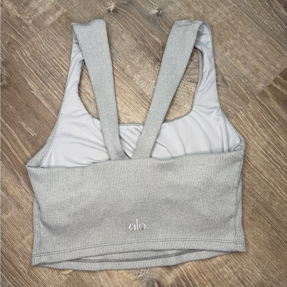 Alo Ribbed Chic Bra Tank Athletic Heather Grey XS - Picture 5 of 11